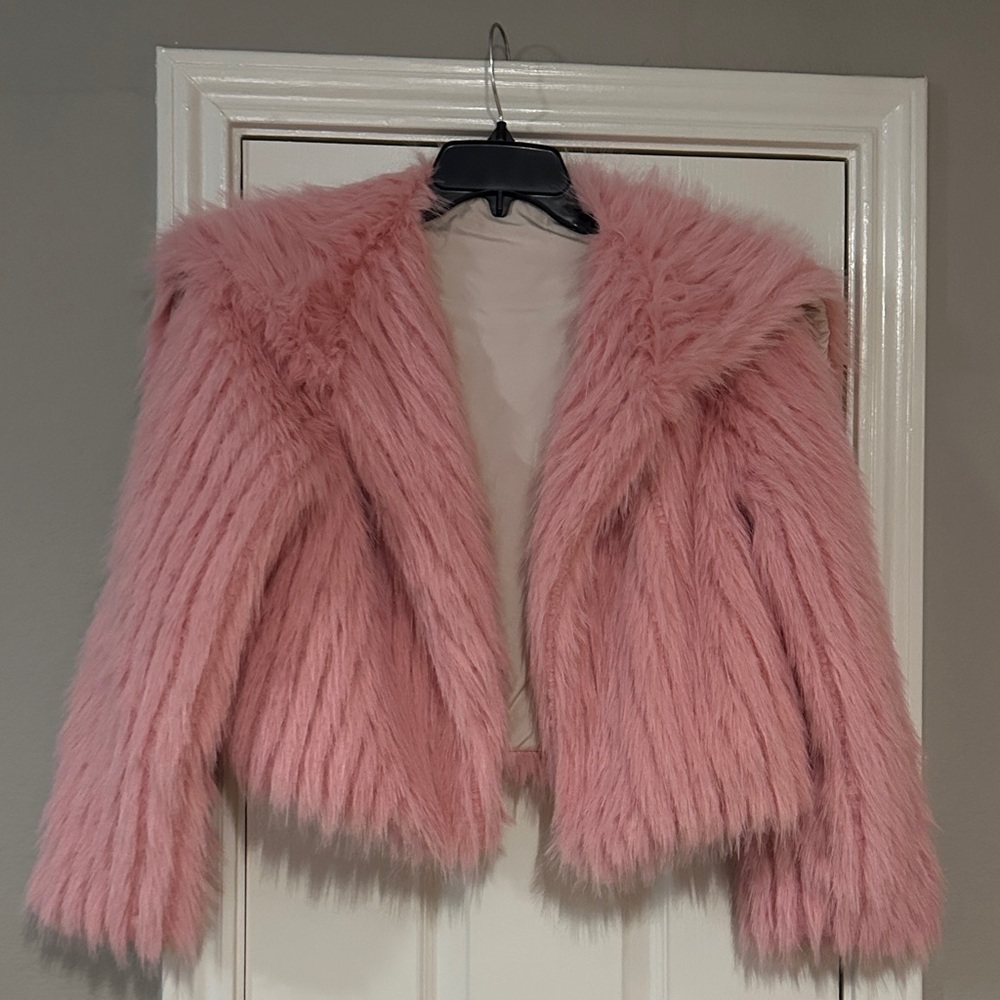 Chic Pink Faux Fur Jacket
